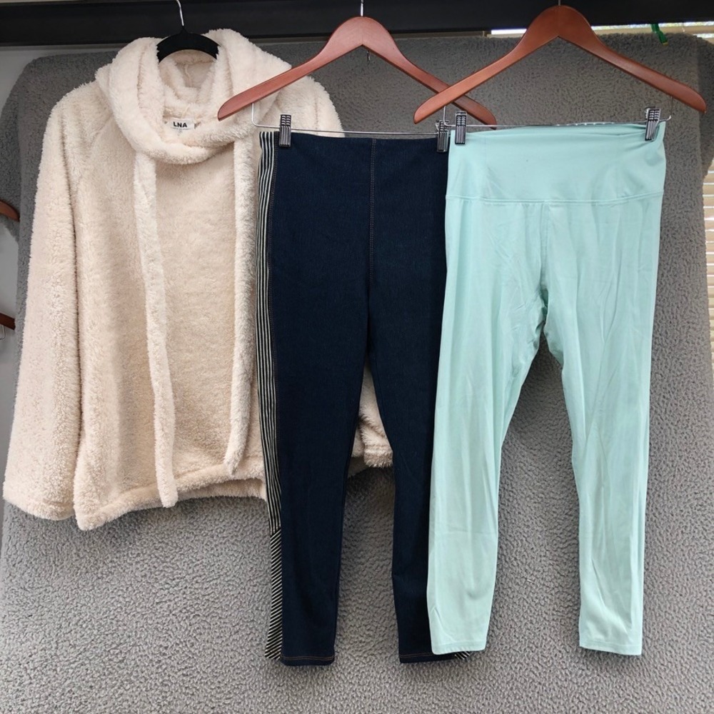 LNA Lysse FP Movement Clothing Bundle Womens Medium Cream Navy Mint 3pc Set